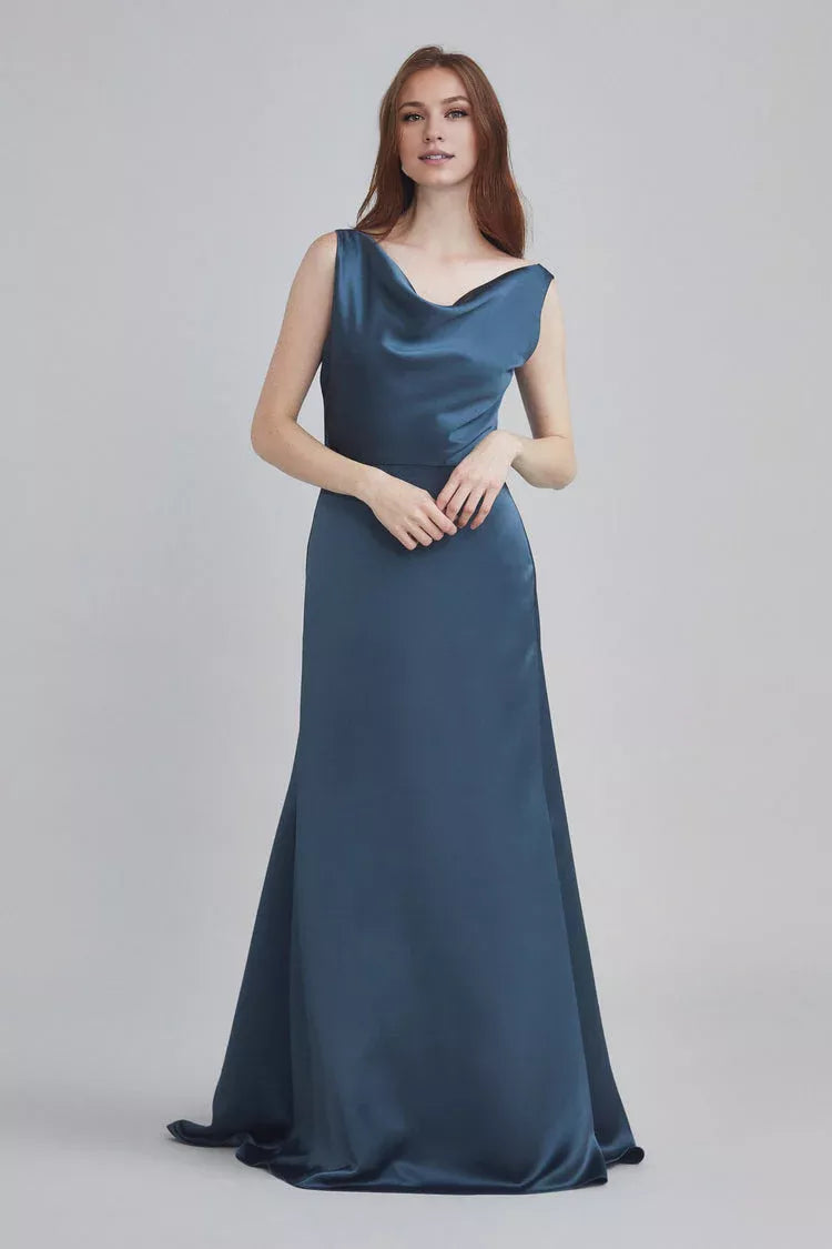 Hooded collar off shoulder sleeveless backless and floor length Prom dress