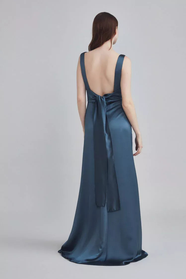Hooded collar off shoulder sleeveless backless and floor length Prom dress