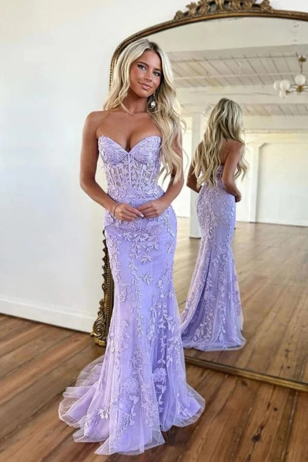 Lavender Lace Mermaid Prom Gown – Strapless Sweetheart Neckline Formal Dress with Train