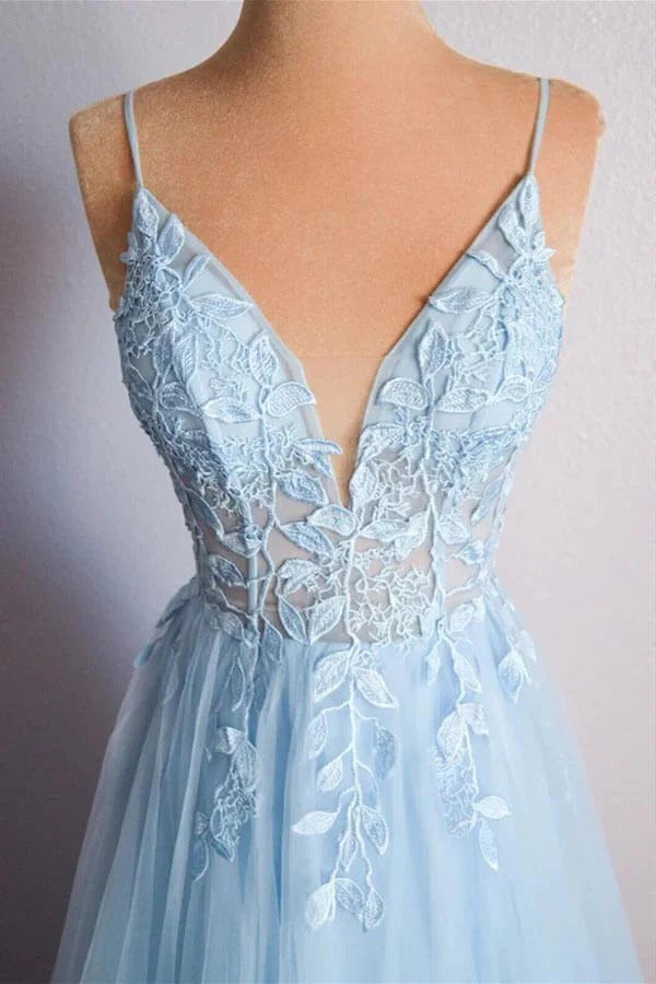 Light Blue Lace Applique Tulle A-Line Prom Gown – V-Neck Lace-Up Back Formal Dress with Train