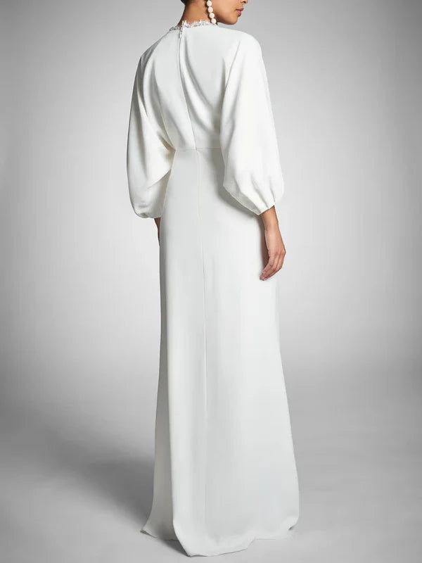 Eng anliegendes/säulenförmiges Brautkleid mit langen Ärmeln, V-Ausschnitt und Bodenlänge