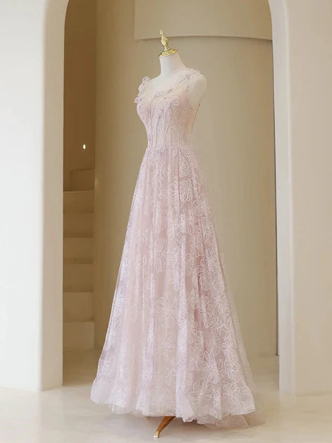 Robe de bal longue en dentelle rose clair à col rond, robe de bal trapèze rose perlée dos nu et au sol