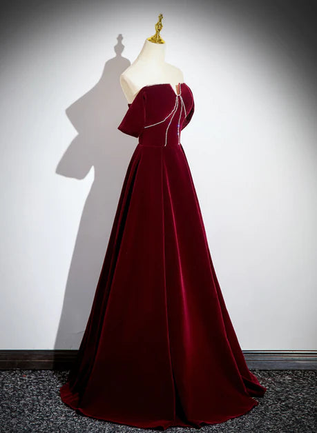 Robe de bal longue en velours rouge vin à col en V et épaules dénudées, robe de soirée longue en velours rouge vin à coupe trapèze