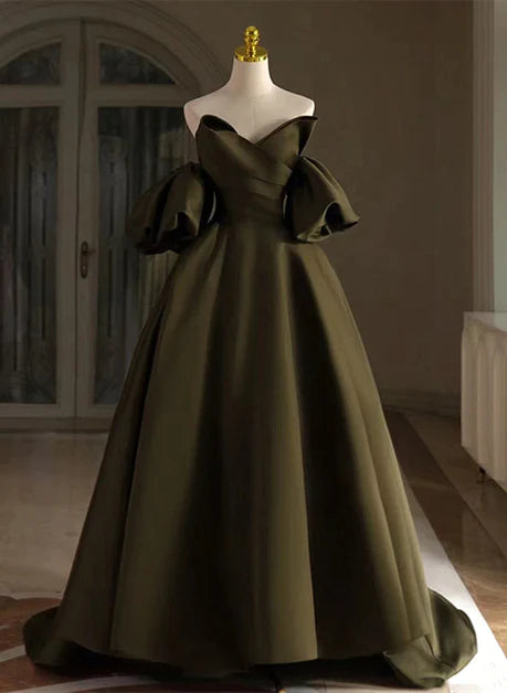 Robe longue bustier en satin vert à la mode, robe de soirée longue sans bretelles en satin vert simple et moelleuse à manches courtes et dos nu