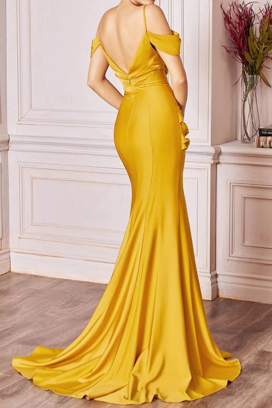 Off The Shoulder Ballkleider Satin Rot Sweep Train Reißverschluss bis hinten 