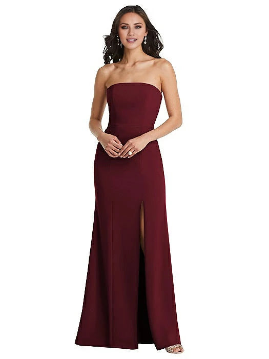 Abendkleid in Bodenlänge mit schulterfreiem Kragen, trägerlosem Rücken und Seitenschlitz