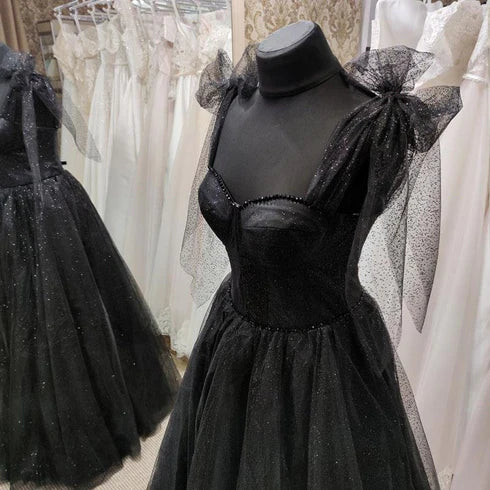 Robe de soirée longue en tulle noir avec fente, longueur au sol
