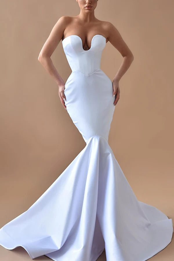 Robe de mariée sexy en satin à col en V et queue de poisson pour mariées
