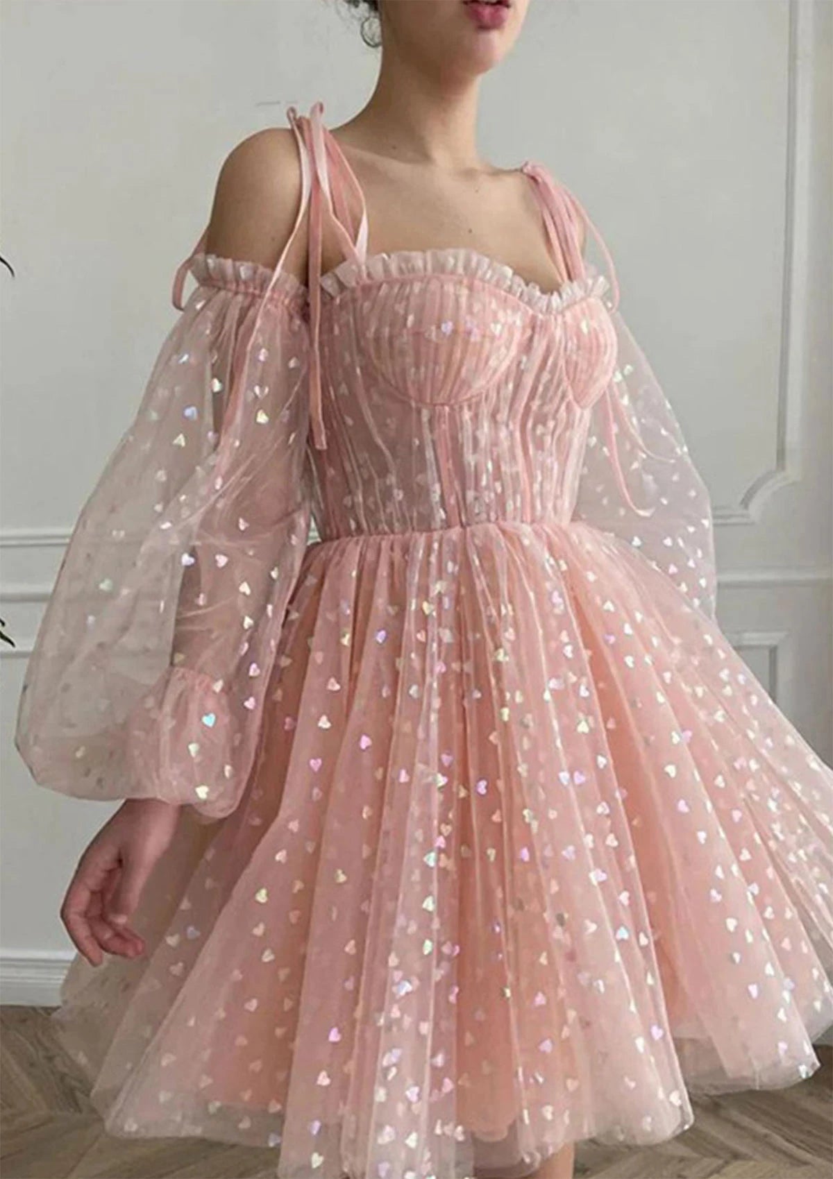 Romantic Sparkling A-Line Sweetheart Off-Shoulder Long Puff Sleeve Zipper Back Short Homecoming Dresses