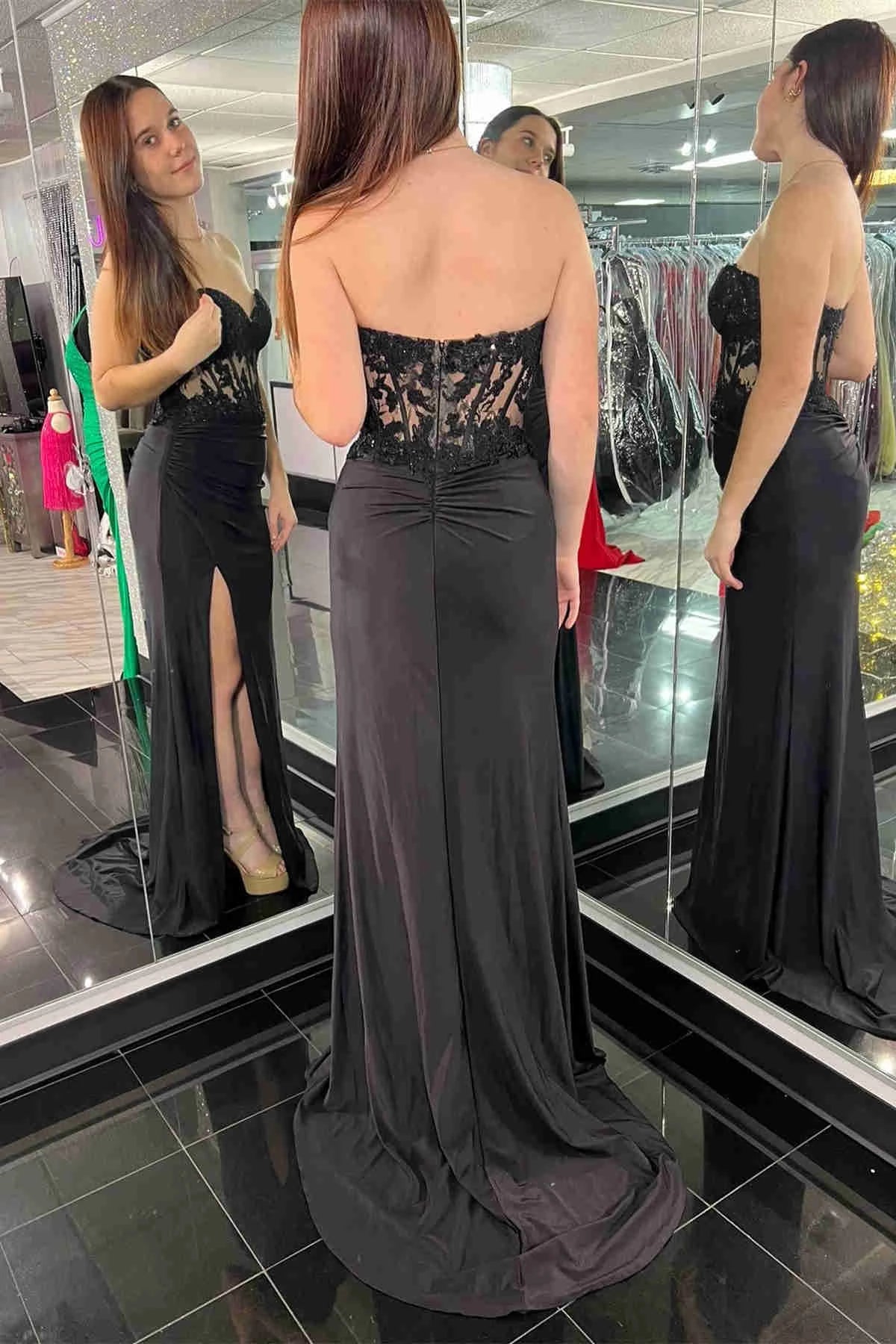Sleek Mermaid Strapless Sweetheart Lace-Corset Slit Floor-Length Prom Dress