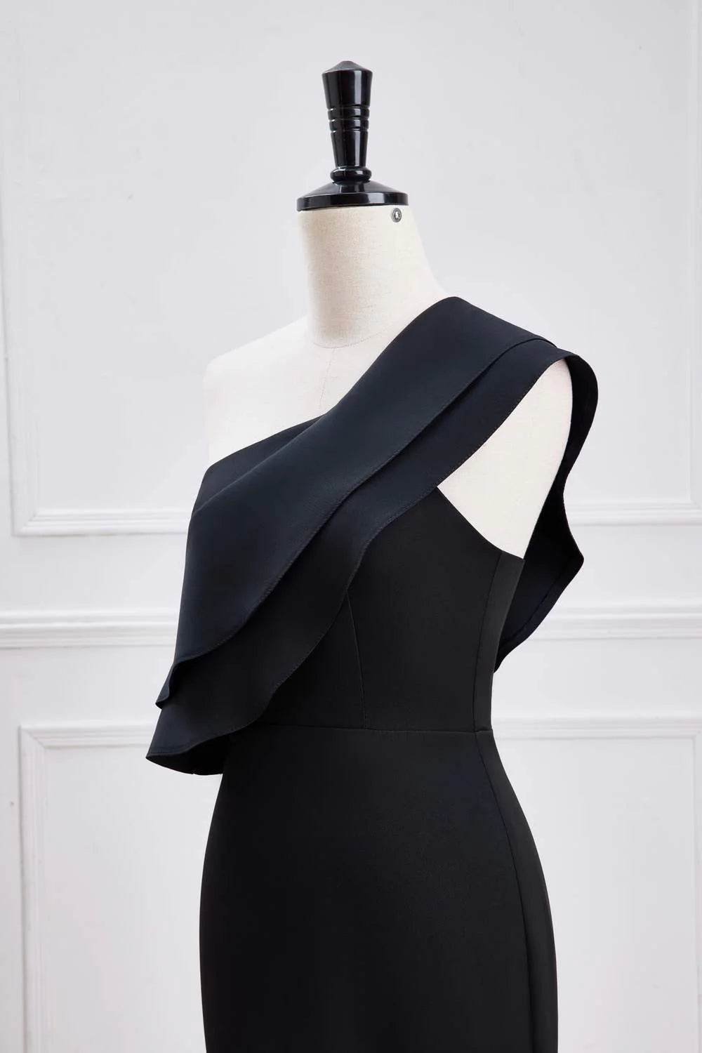 Sophisticated Mermaid One-Shoulder Sleeveless Ruffled Floor-Length Prom Dress