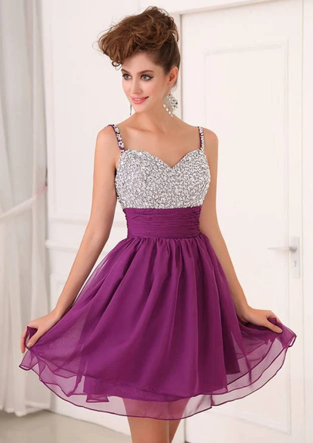 Sparkling A-Line Sweetheart Spaghetti Strap Low Back Short Homecoming Dresses