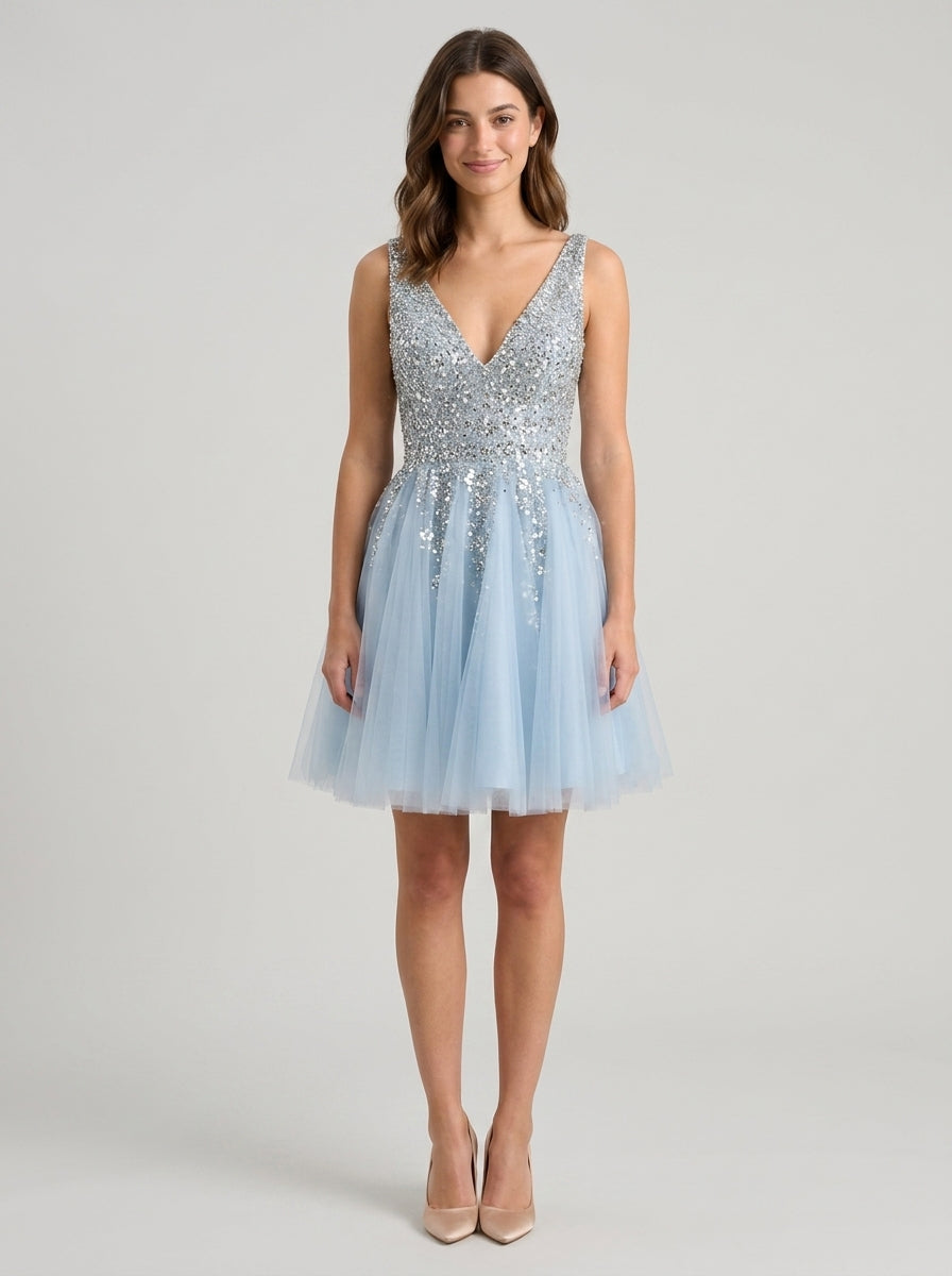 Sparkling A-line V-neck Sleeveless Lace-up Back Short Shimmering Tulle Homecoming Dresses