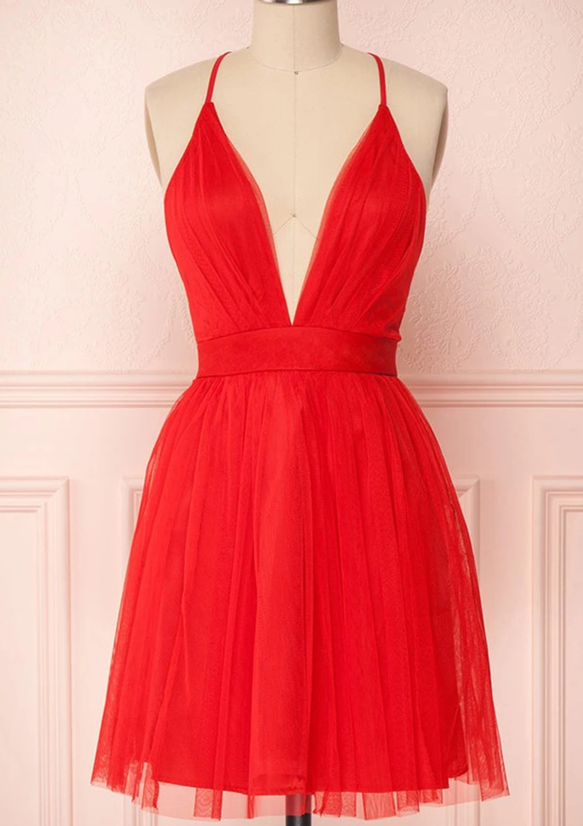 Sparkling Gold Sequin A-Line V-Neck Sleeveless V-Back Knee-Length Homecoming Dresses for Parties