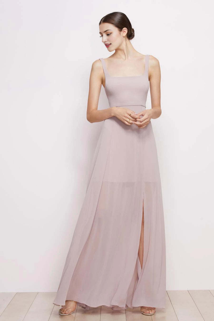 Schulterfreies, transparentes, ärmelloses, rückenfreies Ballkleid mit quadratischem Ausschnitt, Seitenschlitz und bodenlanger Länge