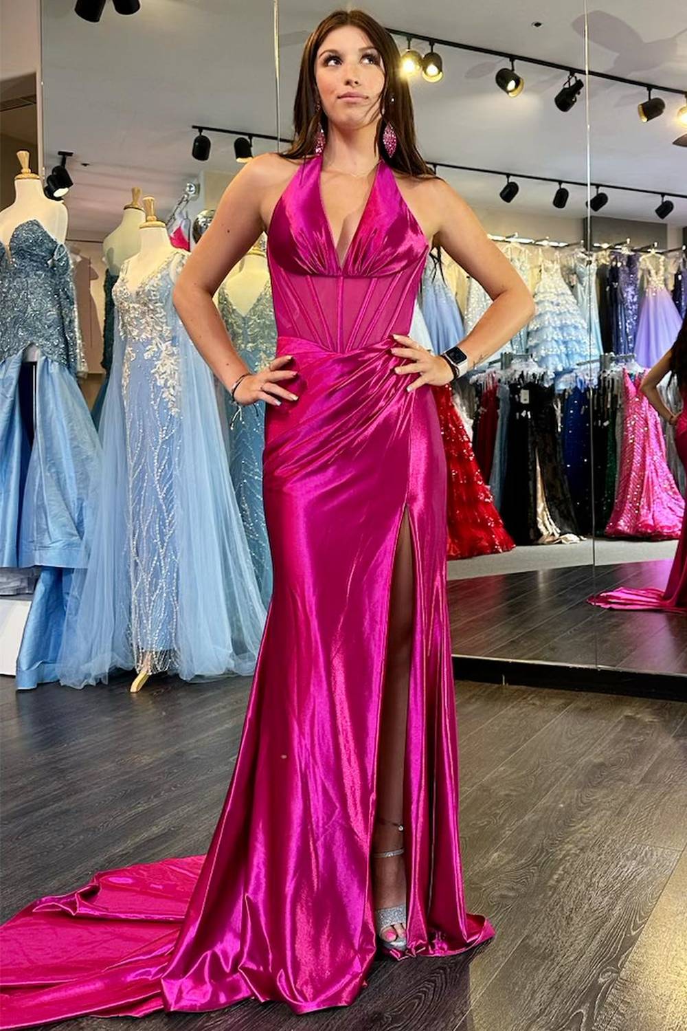 Striking Mermaid Halter-Neck Sheer-Corset High-Slit Floor-Length Prom Dress