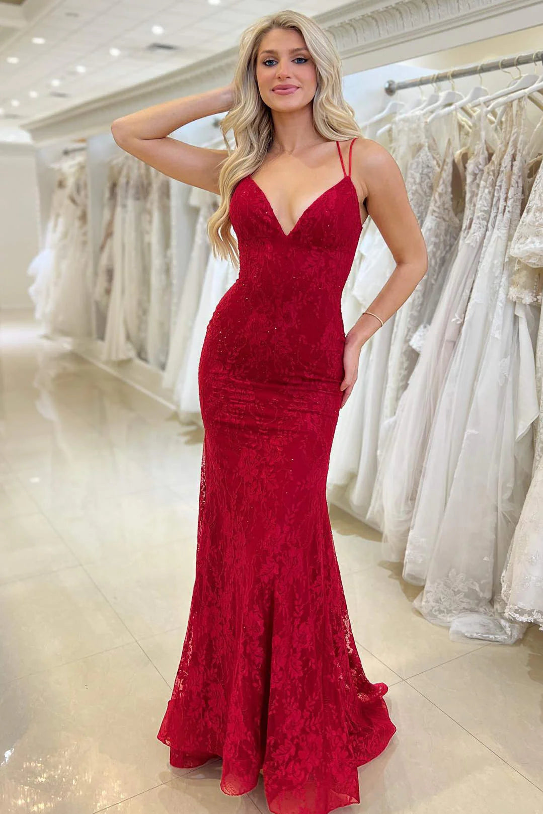 Sultry Mermaid V-Neck Spaghetti-Strap Lace-Up Floor-Length Prom Dress