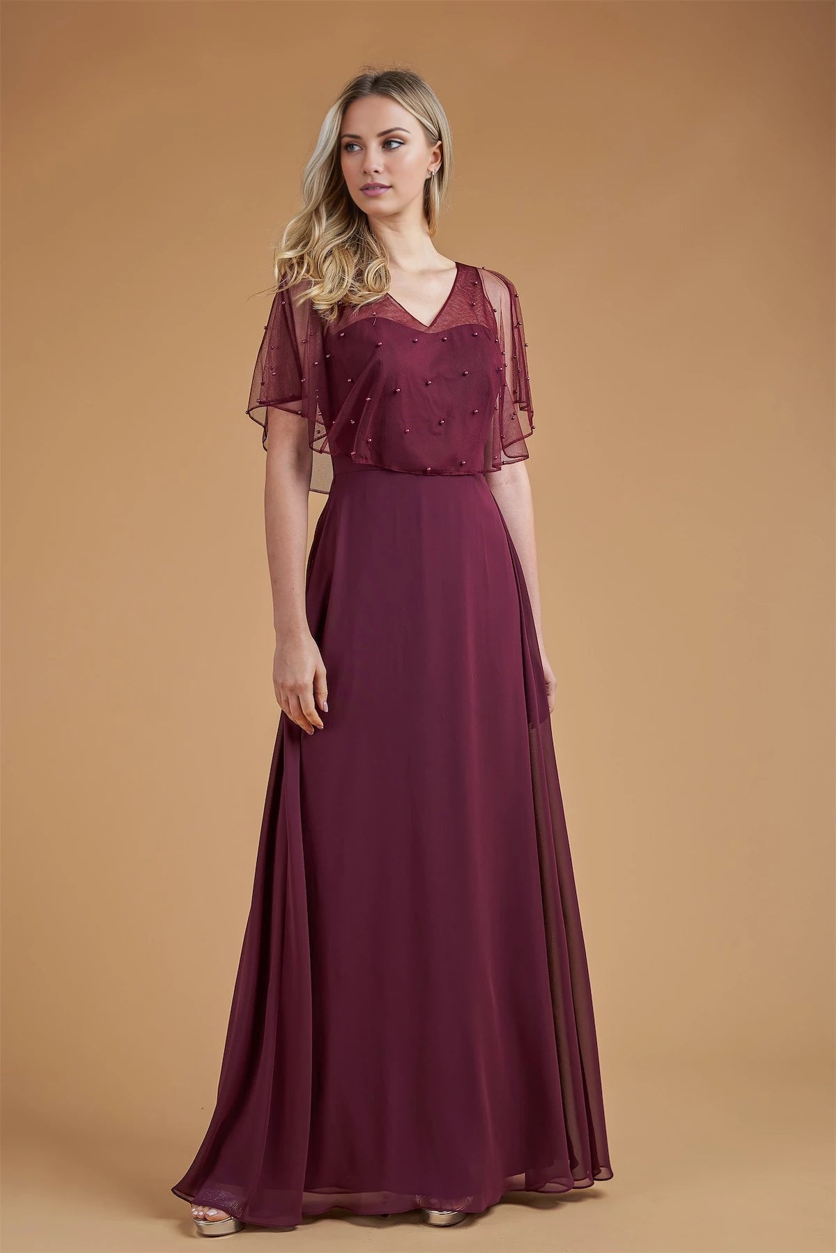 Schulterfreies, durchsichtiges, rückenfreies und bodenlanges Ballkleid aus Chiffon mit herzförmigem Ausschnitt