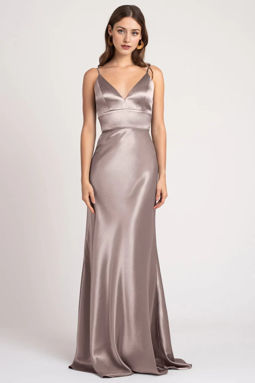 V-neckline off shoulder sleeveless thin shoulder straps backless and floor length evening dress