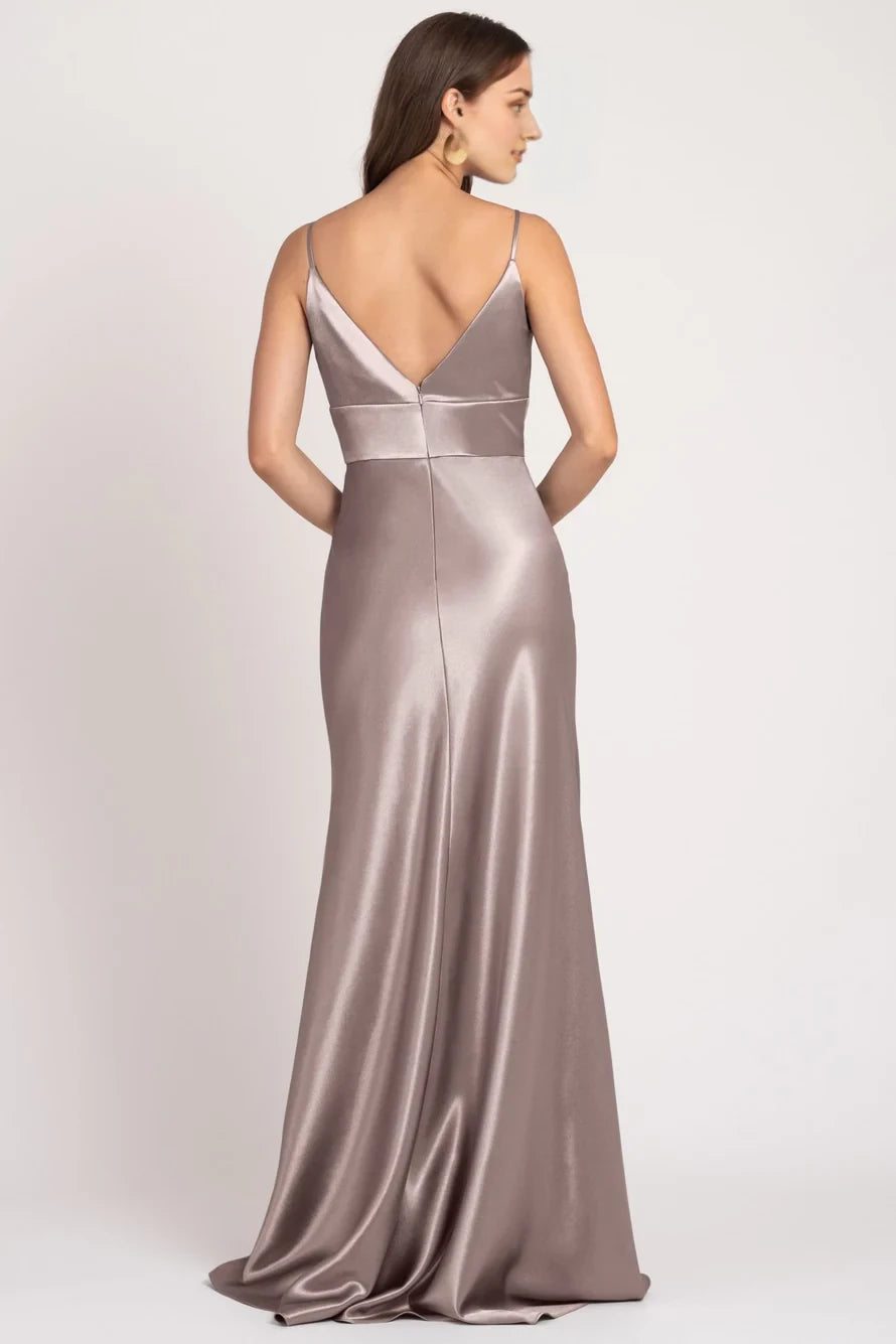 V-neckline off shoulder sleeveless thin shoulder straps backless and floor length evening dress