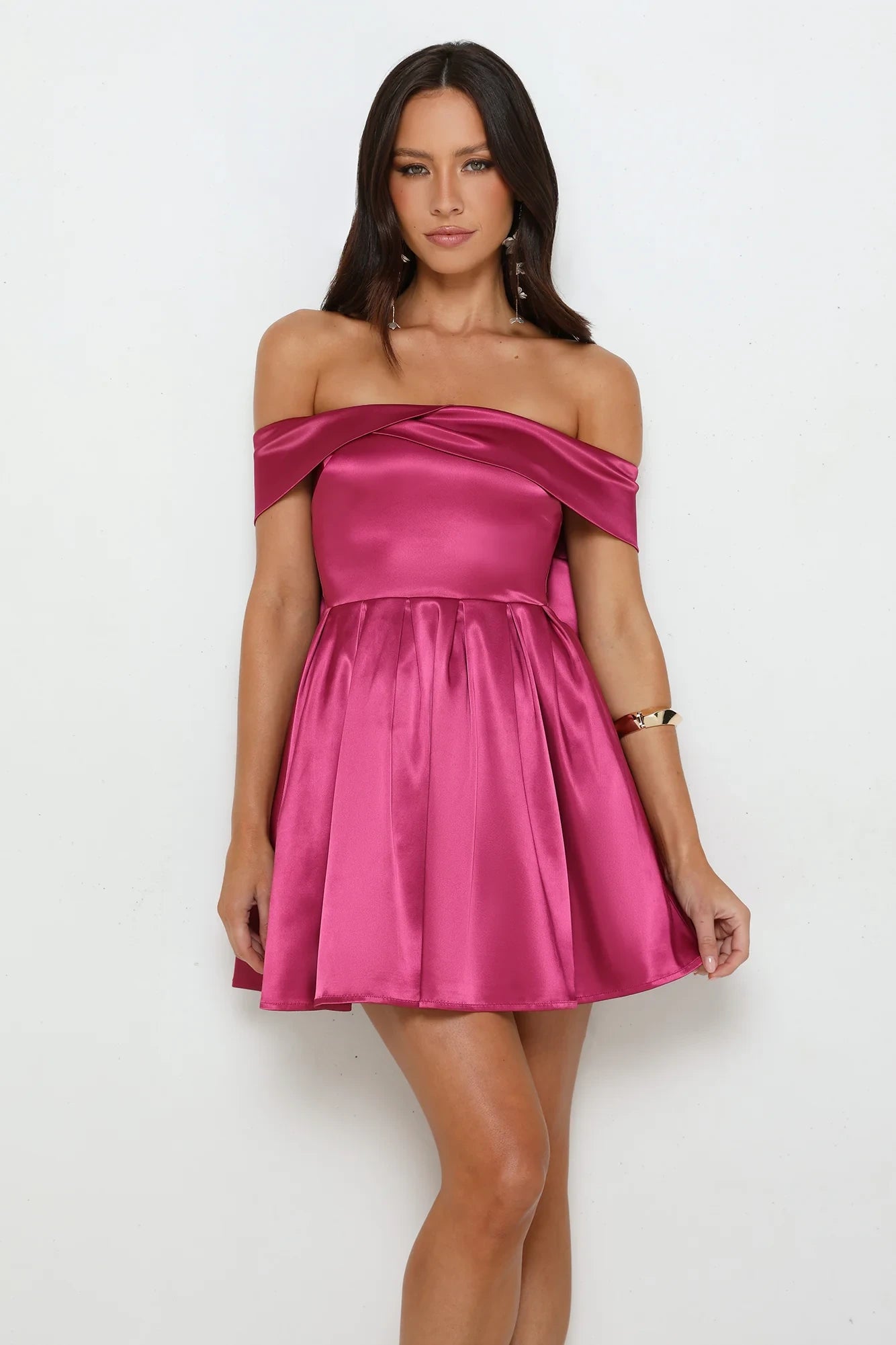 Vibrant A-Line Off-Shoulder Sleeveless Big Bow Back Mini Homecoming Dresses