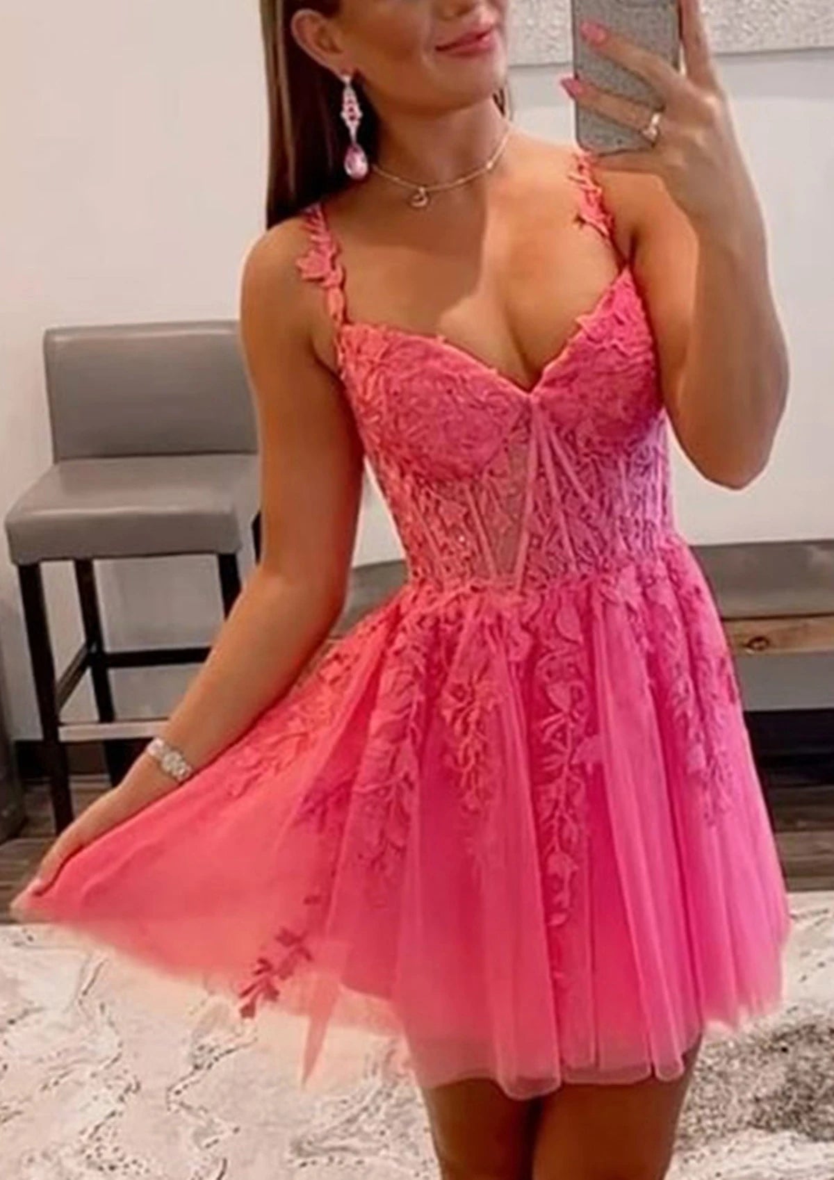 Vibrant Pink A-Line Sweetheart Sleeveless Open Back Short Floral Lace Applique Homecoming Dresses