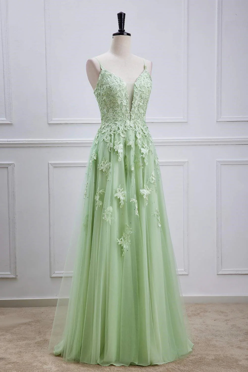 Whimsical A-Line V-Neck Spaghetti-Strap Lace-Up-Back Floral-Appliqué Floor-Length Prom Dress