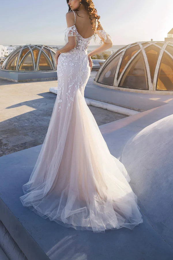 Robe de mariée queue de poisson avec jupe amovible en dentelle à fines bretelles