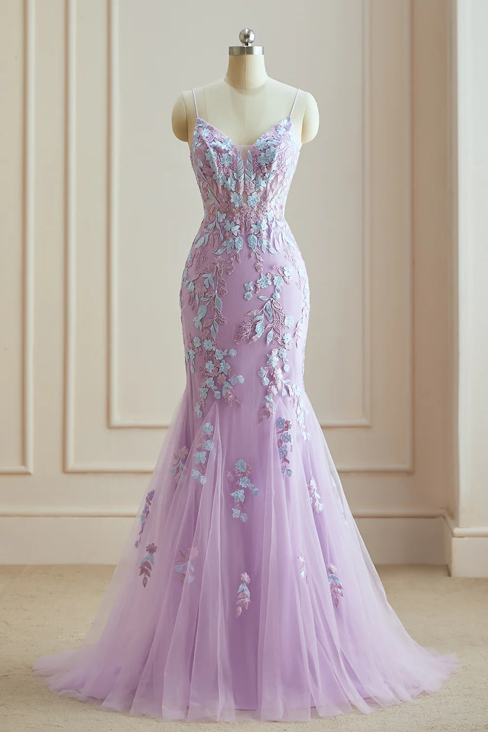 Charmante robe de bal sirène à bretelles spaghetti en dentelle avec appliques 