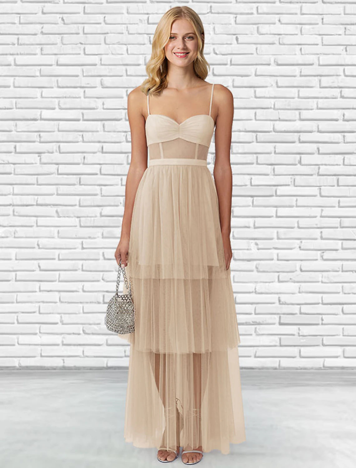Robe de bal de fin d'année, robe plissée à plusieurs niveaux, tenue de soirée pour invités de mariage, longueur au sol, sans manches, décolleté en cœur, tulle, dos nu, dos nu, couleur unie