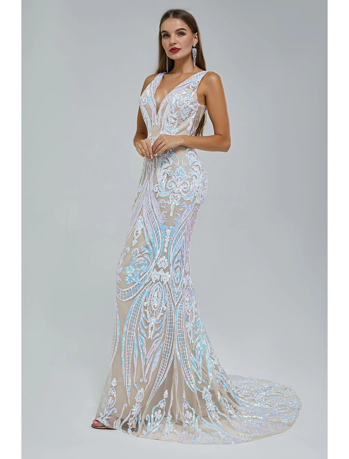 Robe de soirée sirène/trompette scintillante et brillante, robe de fiançailles pour invités de mariage, traîne courte, sans manches, col en V, paillettes avec paillettes