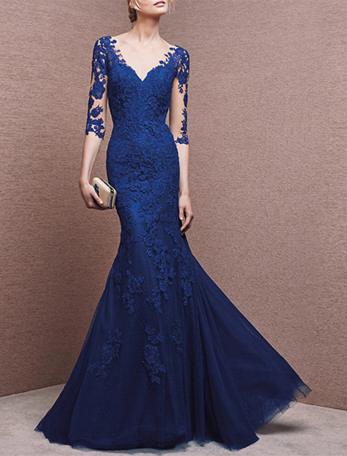 Meerjungfrau/Trompete Abendkleid Elegantes Kleid Formeller Hochzeitsgast Bodenlang Halbarm V-Ausschnitt Tüll mit Knöpfen Applikationen