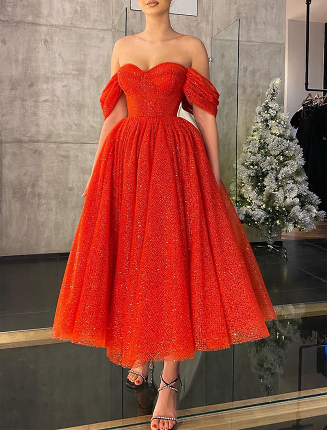 Robe de bal trapèze, corset, robe de soirée, de mariage, d'anniversaire, longueur thé, sans manches, épaules dénudées, tulle avec paillettes