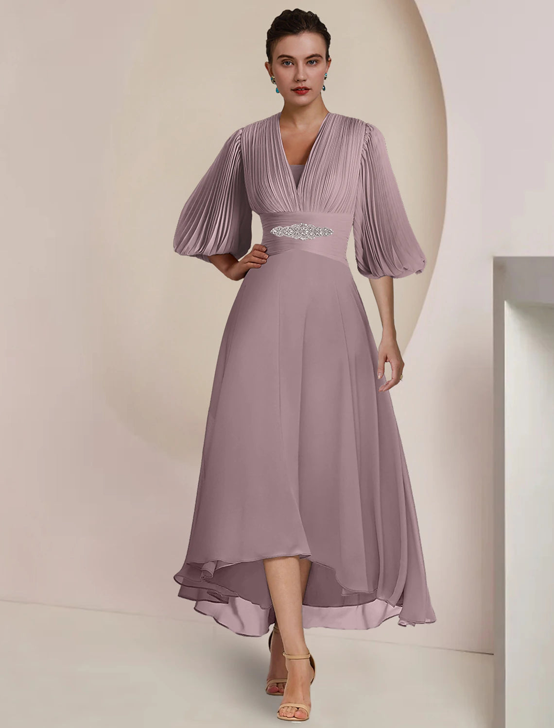 A-Linien-Kleid für die Mutter der Braut, formelle Hochzeitsgastparty, Vintage, elegant, V-Ausschnitt, knielang, Chiffon, 3/4-Ärmel mit Falten, Kristallen