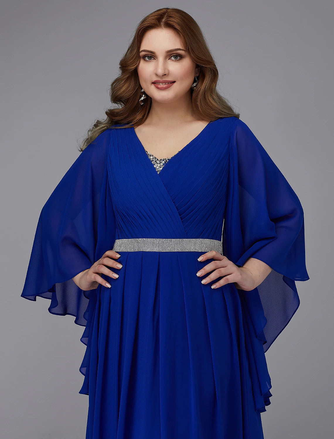 Robe trapèze grande taille pour invité de mariage, soirée formelle, longueur au sol, manches longues, col en V, mousseline, lacets avec cristaux et paillettes