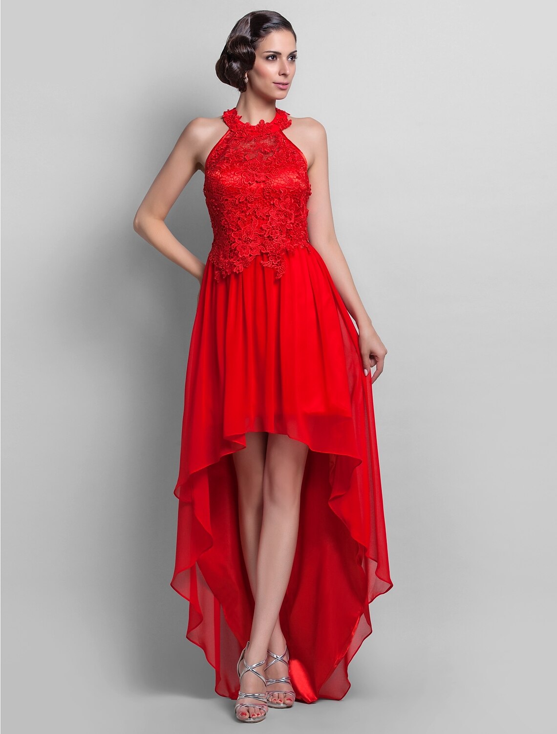 Etuikleid / Säulenkleid mit offenem Rücken für Hochzeitsgäste und Cocktailpartys, asymmetrisch, ärmellos, Neckholder, Chiffon, rückenfrei mit Applikationen