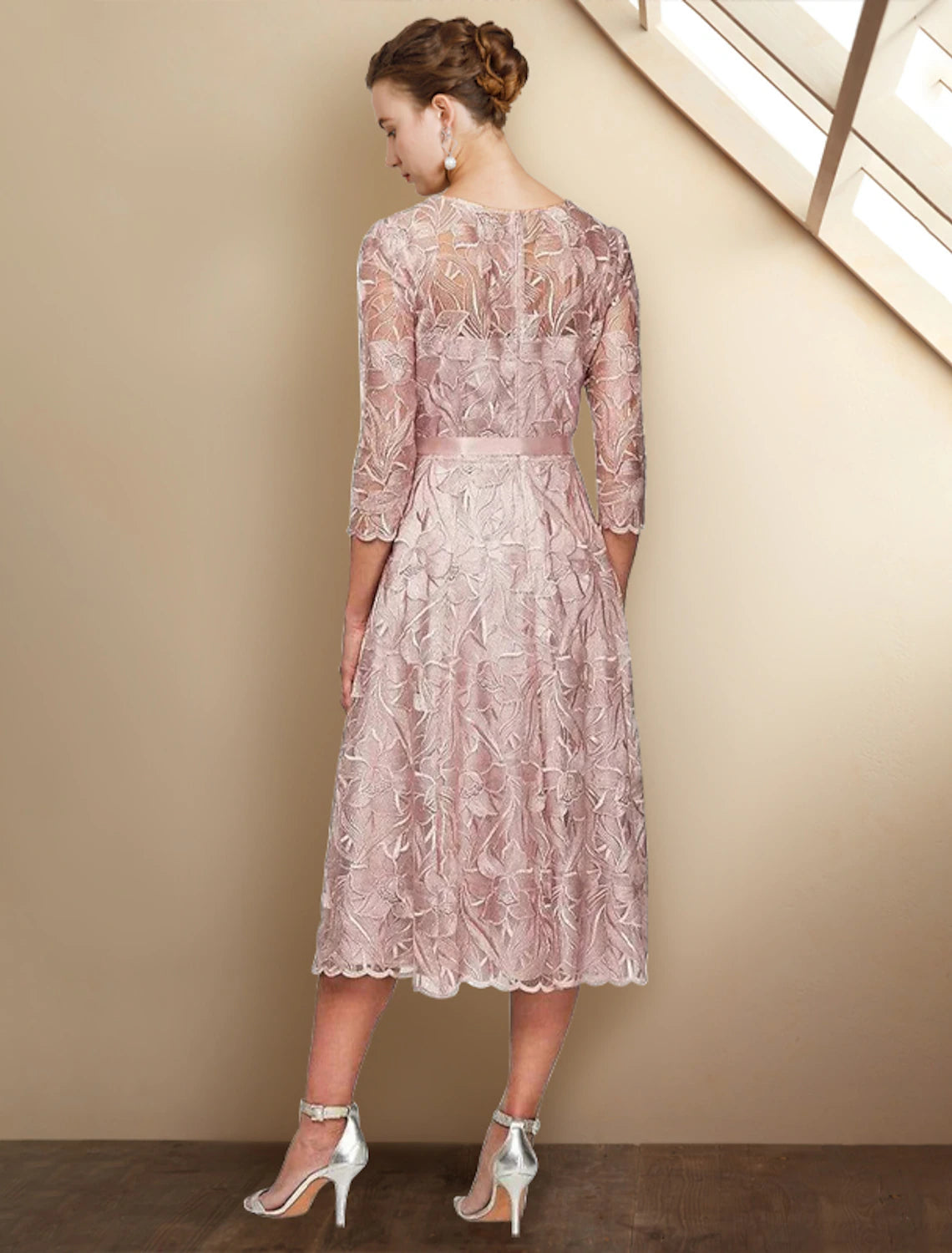 A-Linien-Kleid für die Brautmutter, elegant, Rundhalsausschnitt, knielang, Spitze, Charmeuse, 3/4-Ärmel, mit Schärpe/Band, Schleife(n), Applikationen