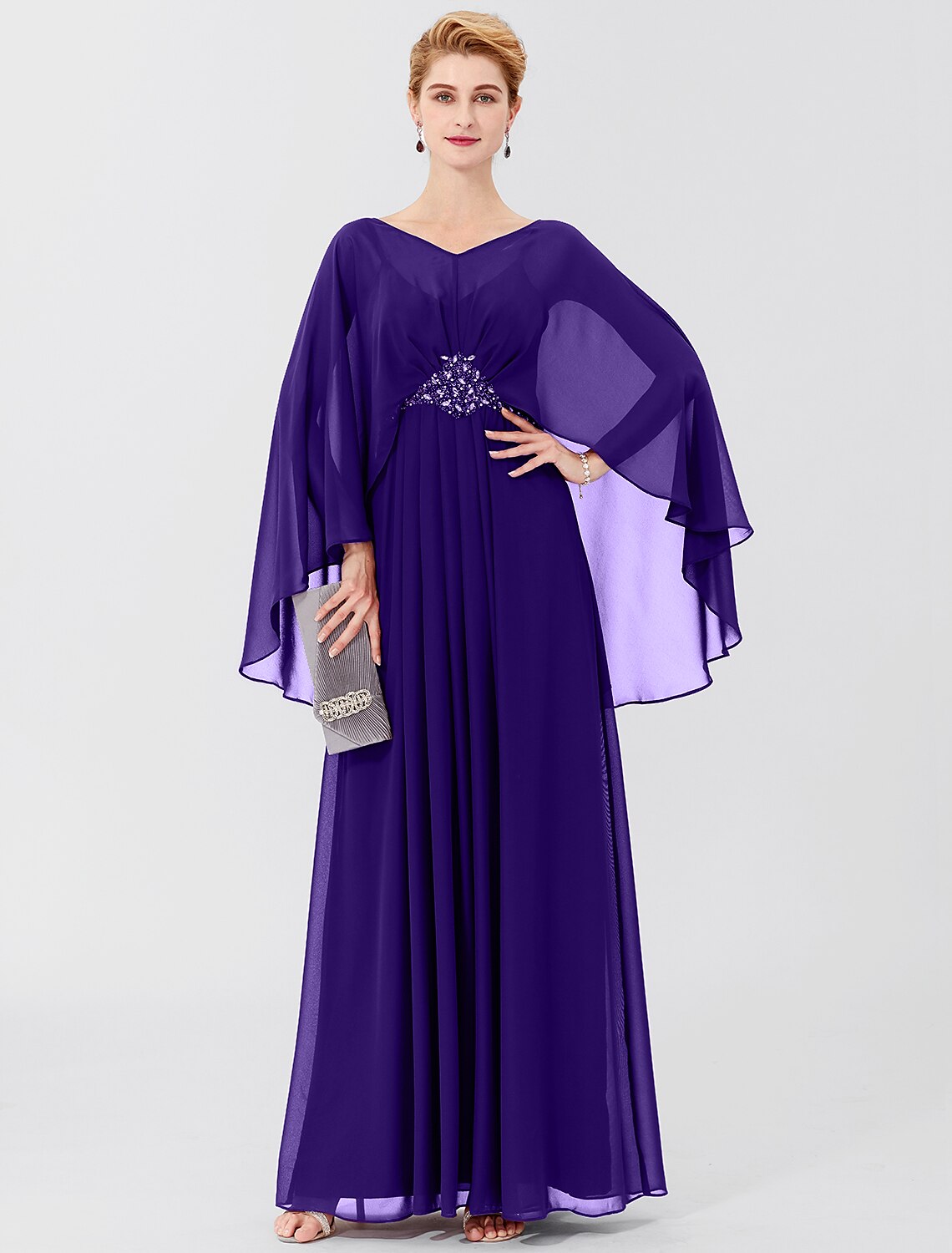 Etuikleid/Säulenkleid für die Mutter der Braut, formell, elegant, klassisch und zeitlos, elegant und luxuriös, V-Ausschnitt, bodenlang, Chiffon, lange Ärmel, mit Falten, Perlenbesatz