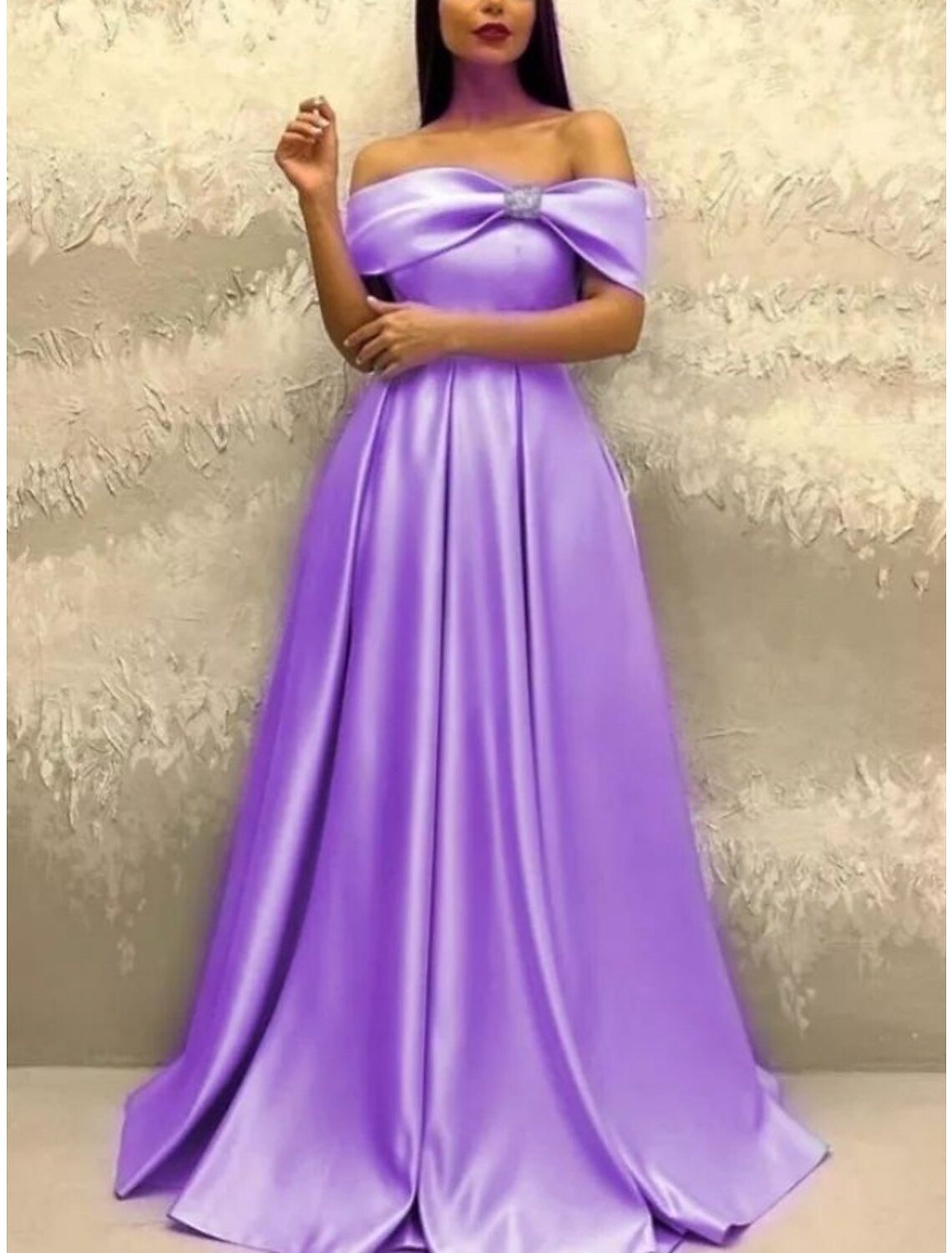 A-Line Evening Gown Elegant Dress Formal Sweep / Brush Train Christmas Red Green Dress Short Sleeve Off Shoulder Satin with Bow(s) Pleats