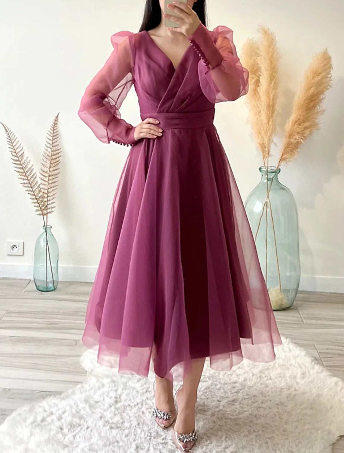 Robe de cocktail trapèze minimaliste, robe de Noël rouge et verte, robe d'invitée de mariage, longueur thé, manches longues, col en V, organza avec boutons, couleur pure