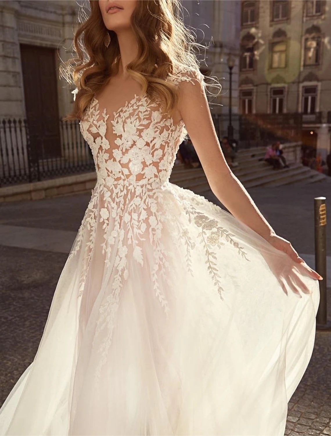 Robe de mariée bohème de plage, coupe trapèze, col bateau, sans manches, longueur au sol, en organza, avec fleurs, couleur unie
