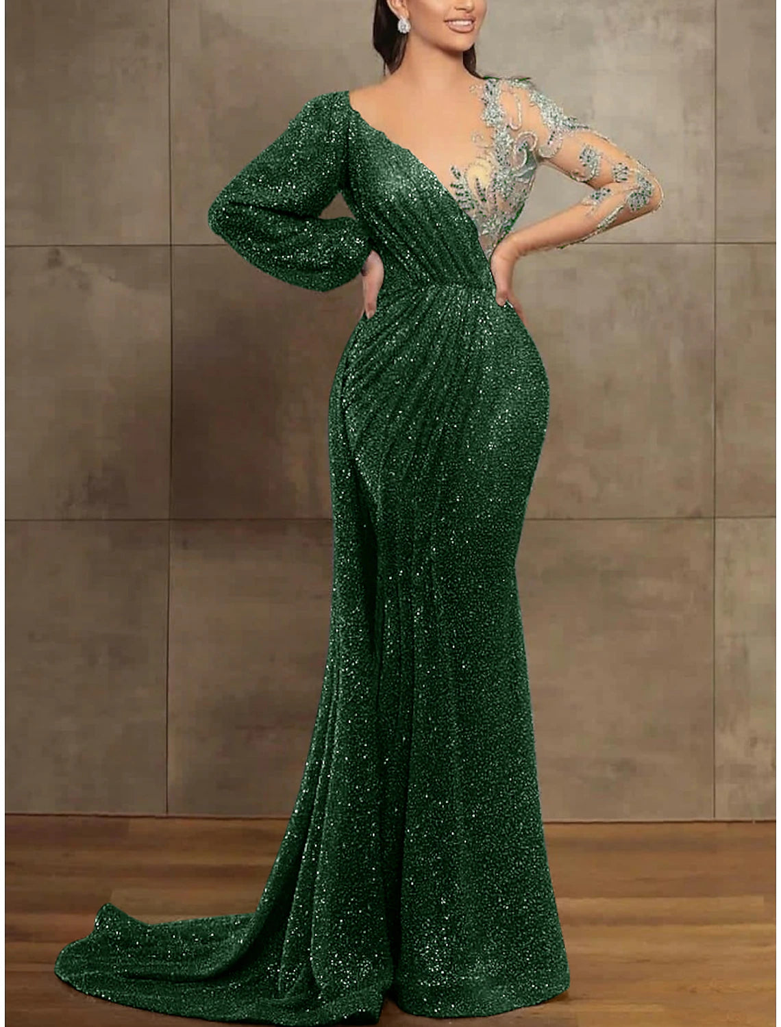 Pailletten Meerjungfrau / Trompete Abendkleid Champagner Gold Elegantes Kleid Formelles Rot Grün Kleid Hofschleppe Langarm Illusion Hals Pailletten mit Falten