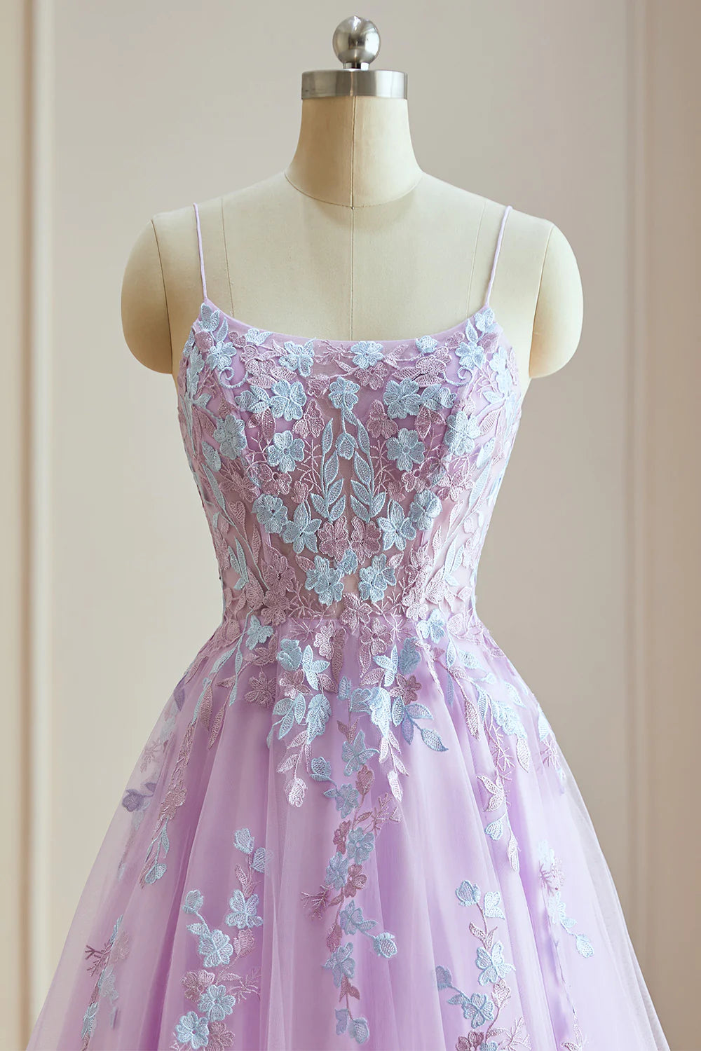 Einfaches A-Linie Spaghettiträger Tüll Langes Ballkleid mit Applikation 