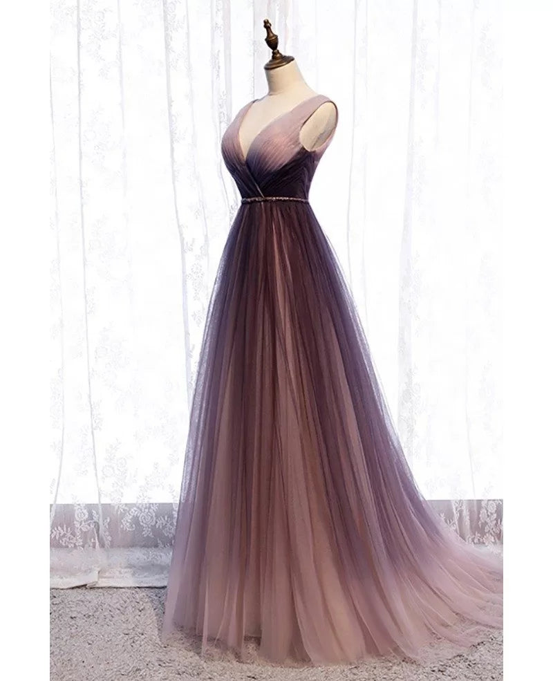 Unique/Beautiful Gradient Purple Sleeveless Belt Hanging Neck Evening Dress Gradient Purple V-neck Open Back and Floor Length Evening Dress
