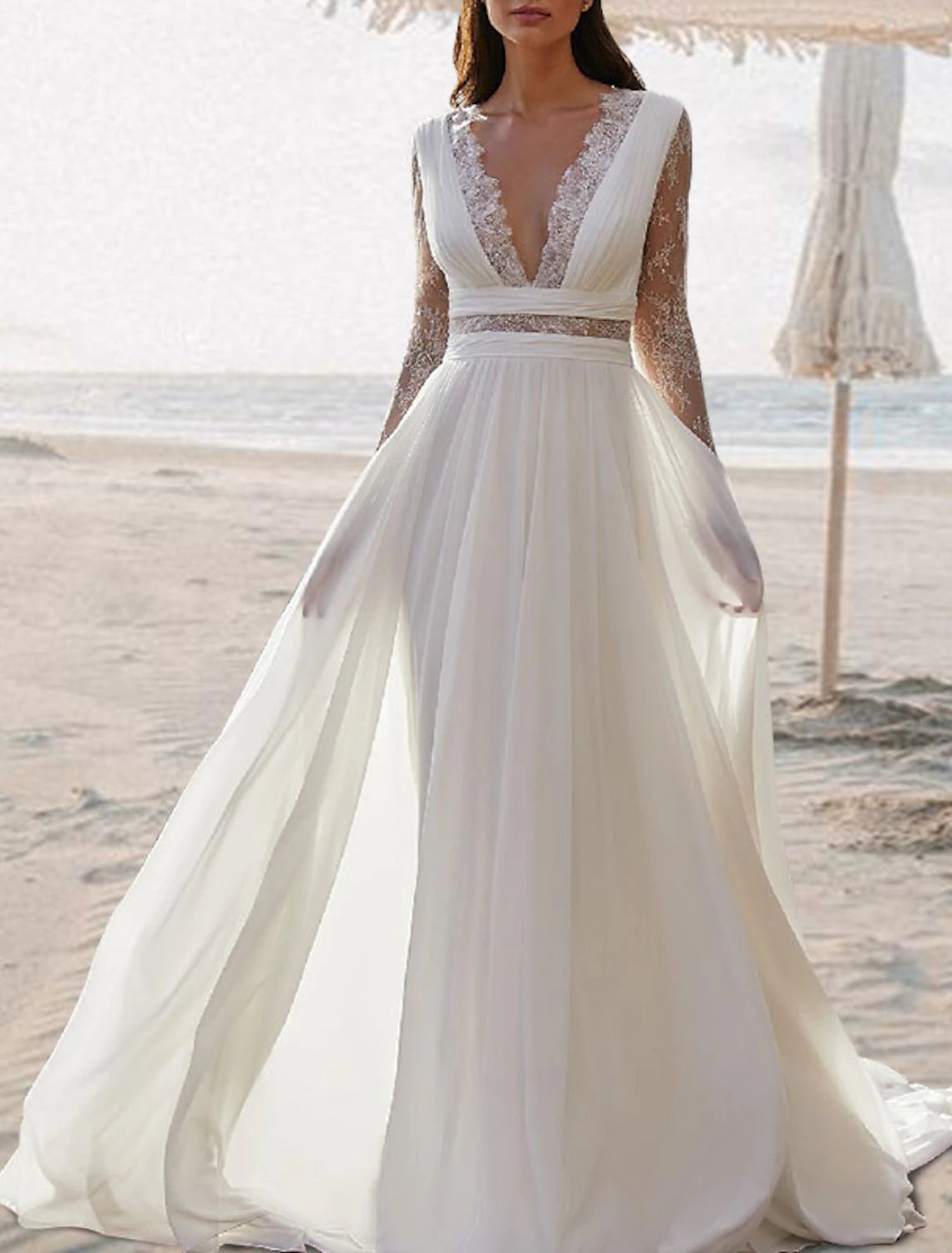 Robe de mariée bohème dos nu, coupe trapèze, col en V, sans manches, longueur au sol, en mousseline de soie, avec plis