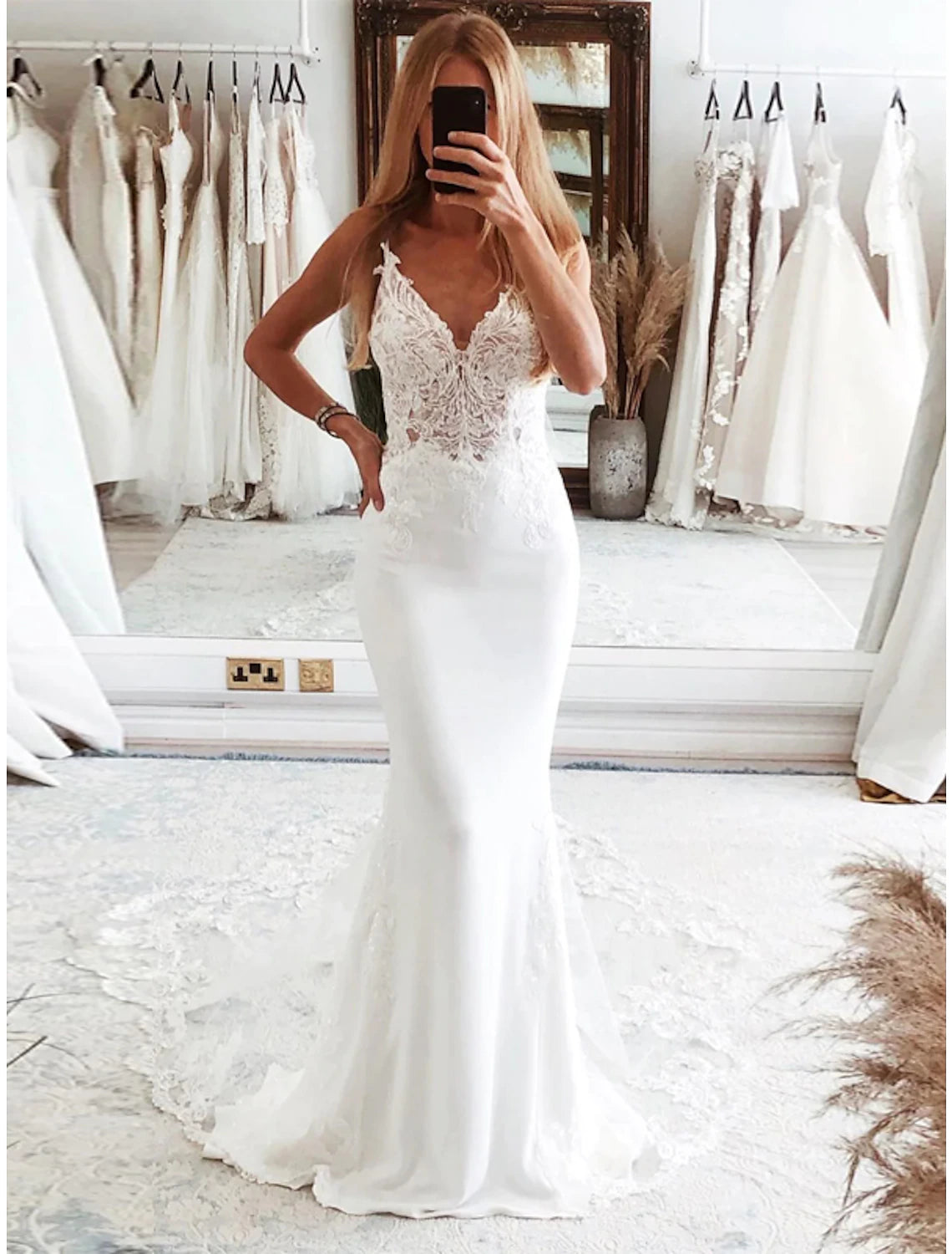 Empfang Formale Brautkleider Meerjungfrau/Trompete Camisole Ärmellos Hofschleppe Tüll Brautanzüge Brautkleider Mit Applikationen