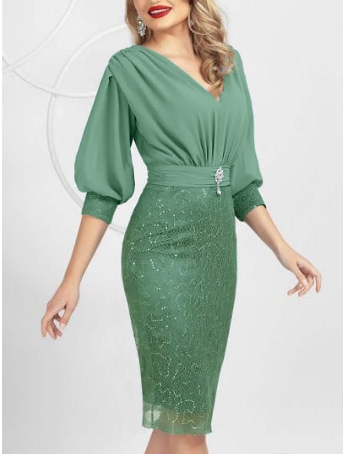 Etuikleid/Säulenkleid für die Mutter der Braut, Hochzeitsgast, elegante Party, V-Ausschnitt, knielang, Chiffon, Spitze, halbe Ärmel mit Pailletten, Schlitz vorne, Kristallbrosche