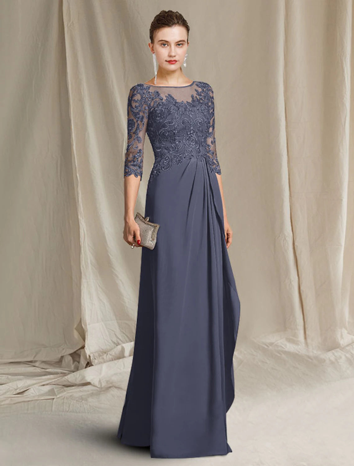 Etuikleid/Säulenkleid für die Brautmutter, elegante Übergröße, Rundhalsausschnitt, bodenlang, Chiffon, Spitze, 3/4-Ärmel mit Falten, Rüschen, Applikationen