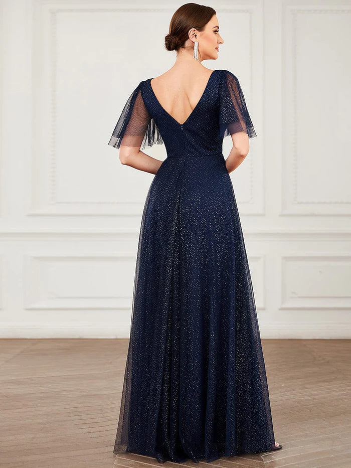 Romantisches Tüll-Abendkleid mit V-Ausschnitt und Rüschenärmeln