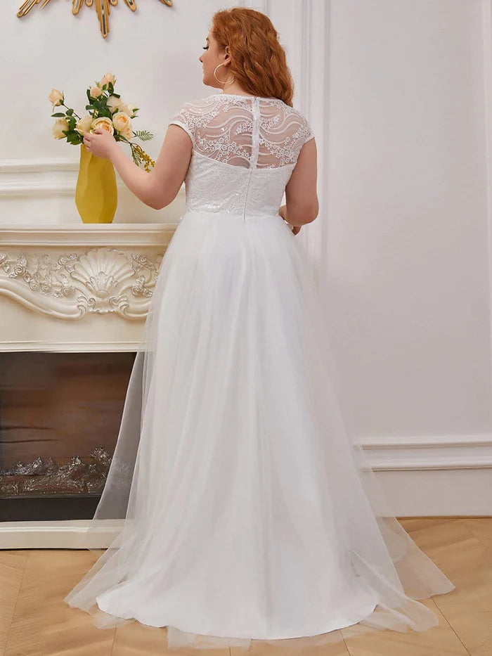 Robe de mariée décontractée grande taille en dentelle à manches courtes et appliques